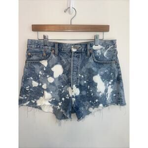 RE/Done Shorts 70s high waisted denim size 30 8 Women’s Distressed Bleach Blue